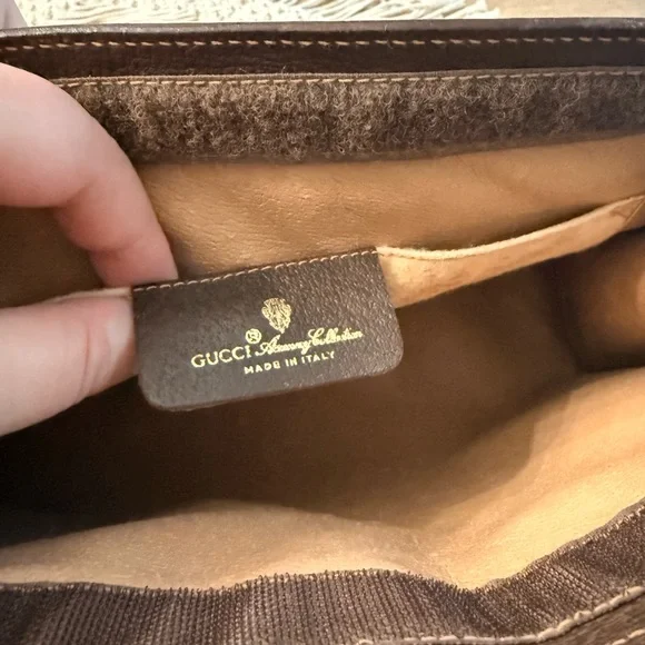 GUCCI Vintage Sherry Line Beige and Brown Monogram Clutch - Picture 6 of 6
